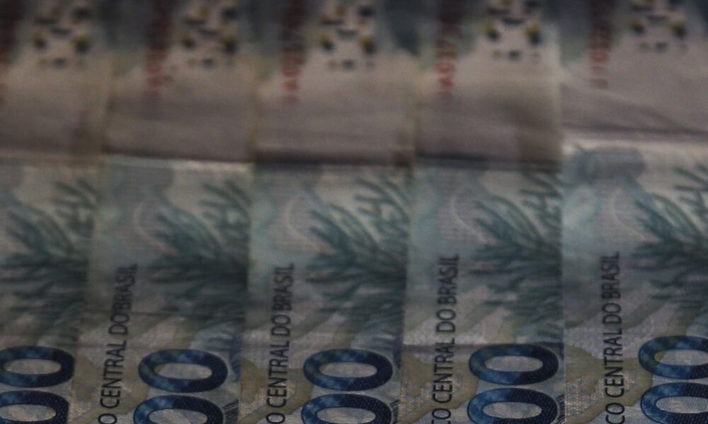 ifi:-governo-tera-de-economizar-r$-27,1-bi-extras-no-ultimo-trimestre