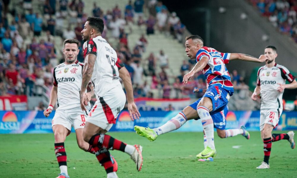 flamengo-tropeca-e-palmeiras-pode-abrir-na-lideranca-do-brasileirao