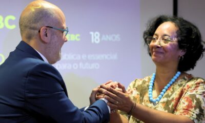 ebc-e-unb-assinam-carta-de-intencao-para-parceria-institucional