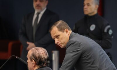 mauro-cid-passa-por-audiencia-no-stf-e-retira-tornozeleira-eletronica