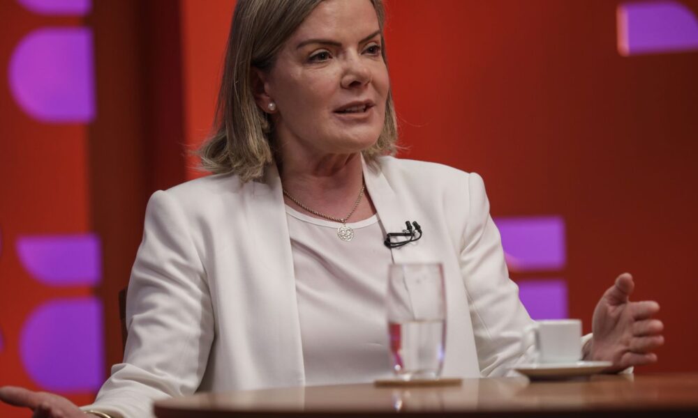 governo-e-contra-equiparar-faccoes-ao-terrorismo,-diz-gleisi-hoffmann 