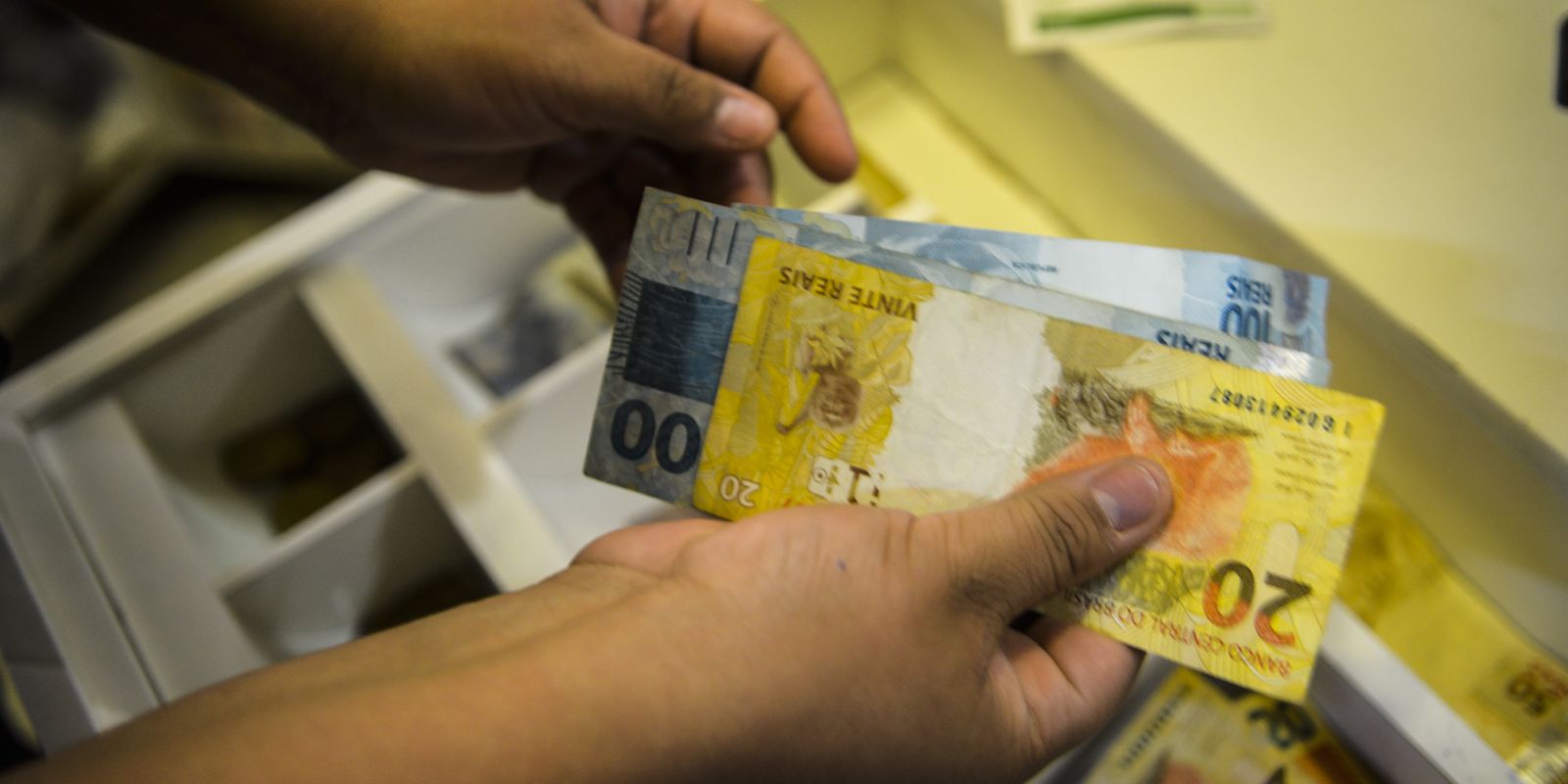 lote-extra-de-r$-156,4-milhoes-do-abono-salarial-sera-pago-hoje