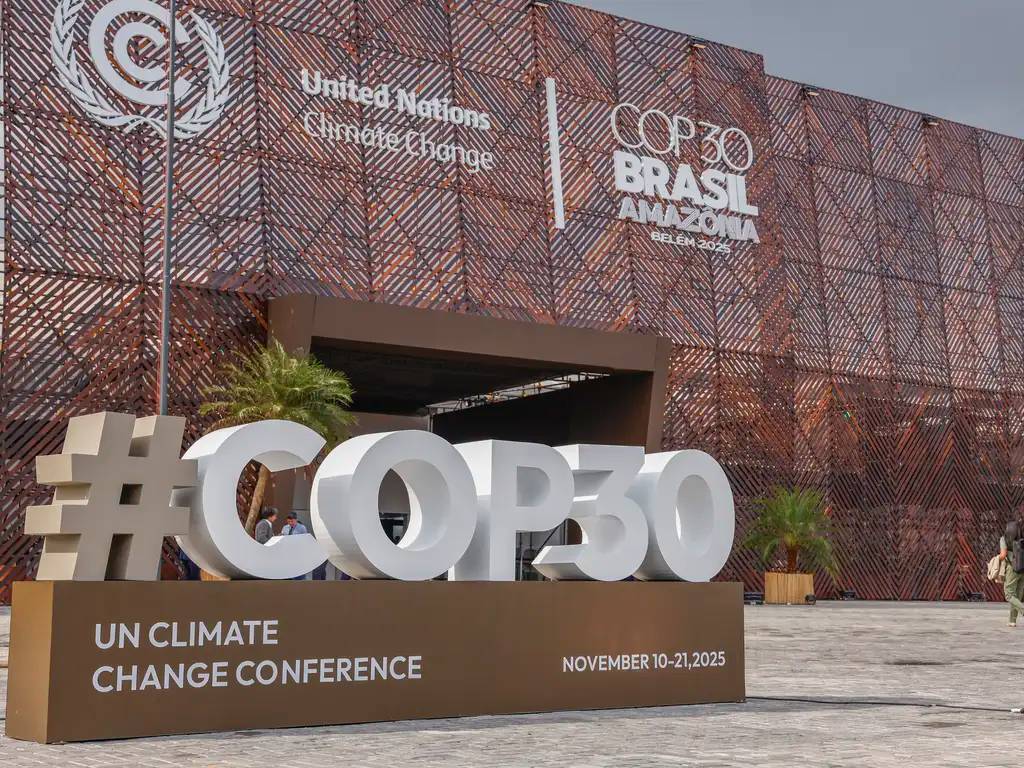 cop30:-negociacoes-entram-na-ultima-semana-e-delegados-abordam-questoes-mais-dificeis