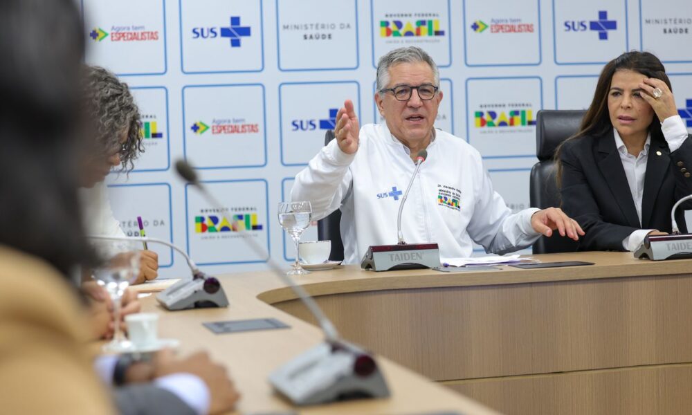 saude-anuncia-compra-de-1,8-milhao-de-doses-contra-virus-sincicial