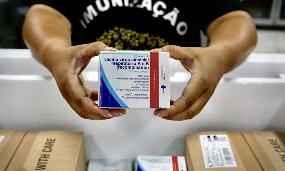 sp-inicia-vacinacao-de-gravidas-contra-virus-sincicial-respiratorio