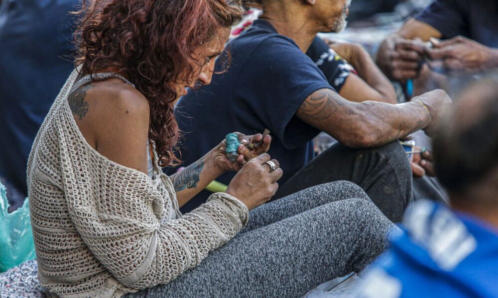 um-em-cada-cinco-brasileiros-ja-usou-drogas-ilicitas,-aponta-estudo