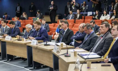 prisao-de-filipe-martins-eleva-a-14-o-numero-de-prisoes-pela-trama-golpista