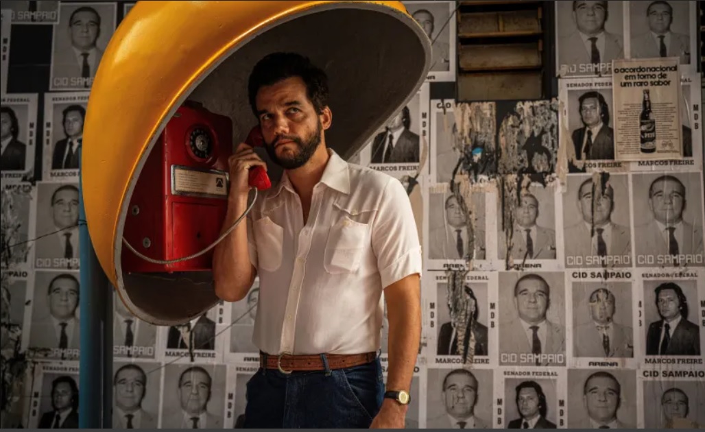 wagner-moura-vence-globo-de-ouro-de-melhor-ator-em-filme-de-drama