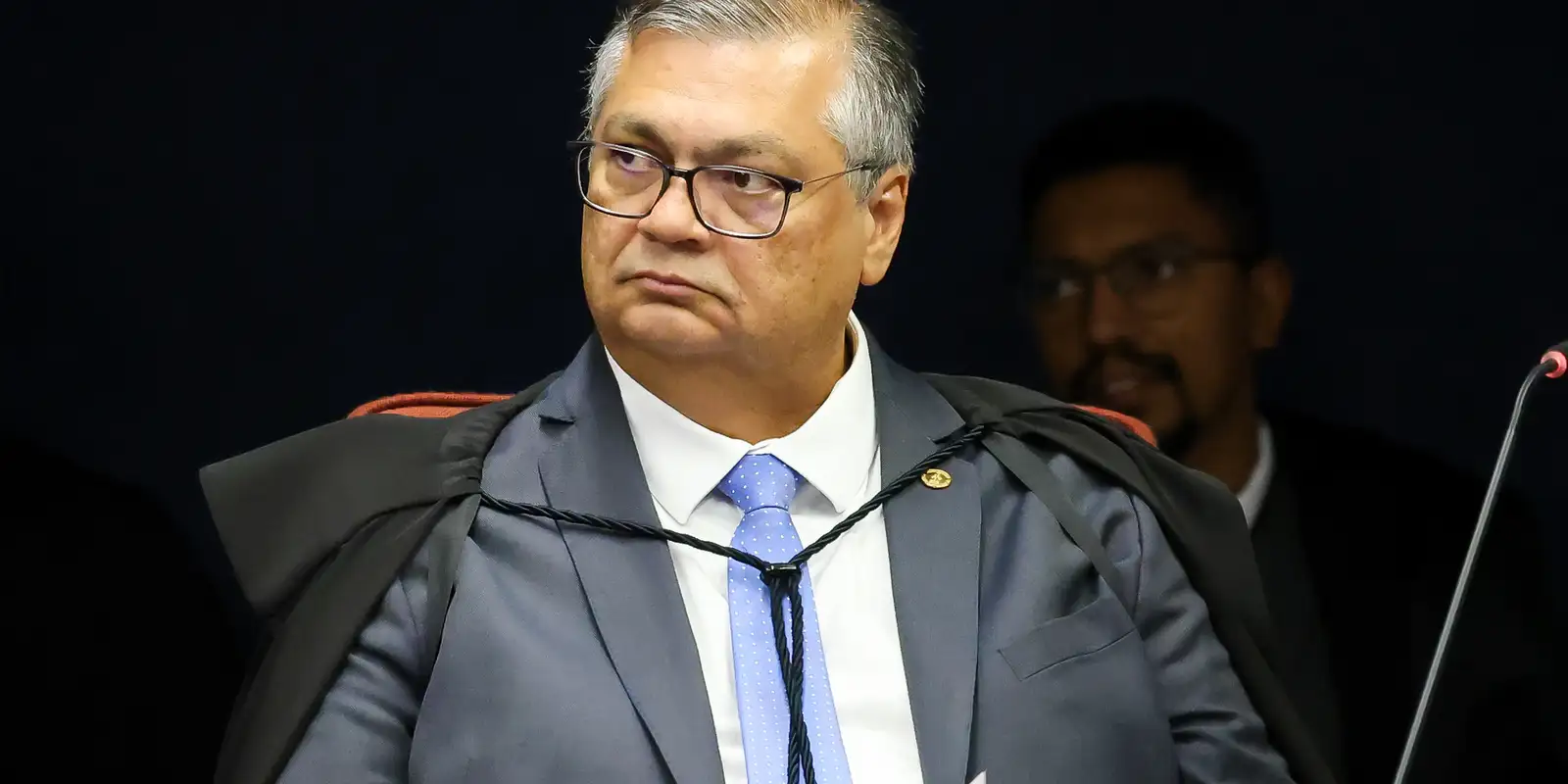 dino-afasta-prefeito-e-vice-de-macapa-por-suspeita-de-desvio-de-verba