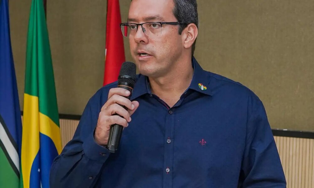 apos-ser-afastado-pelo-stf,-prefeito-de-macapa-renuncia-ao-cargo