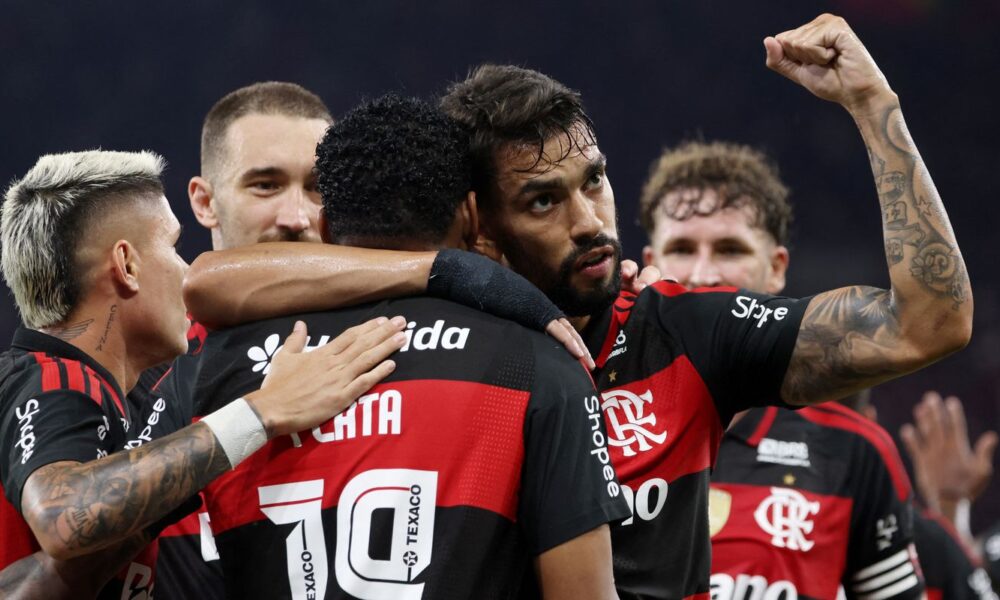 flamengo-reage-e-vence-santos-de-virada-por-3-a-1-no-brasileirao