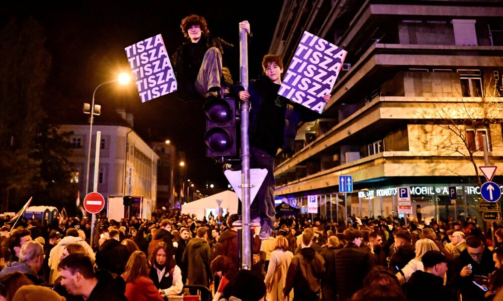 vitoria-da-oposicao-na-hungria-favorece-economia,-avalia-capital-economics