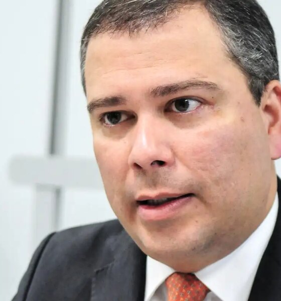 por-unanimidade,-stf-mantem-prisao-de-ex-presidente-do-brb