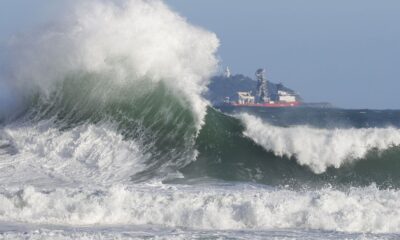 bombeiros-do-rj-realizaram-mais-de-8-mil-salvamentos-no-mar-em-2026