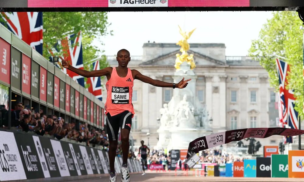 queniano-se-torna-primeiro-atleta-a-correr-maratona-abaixo-de-2-horas