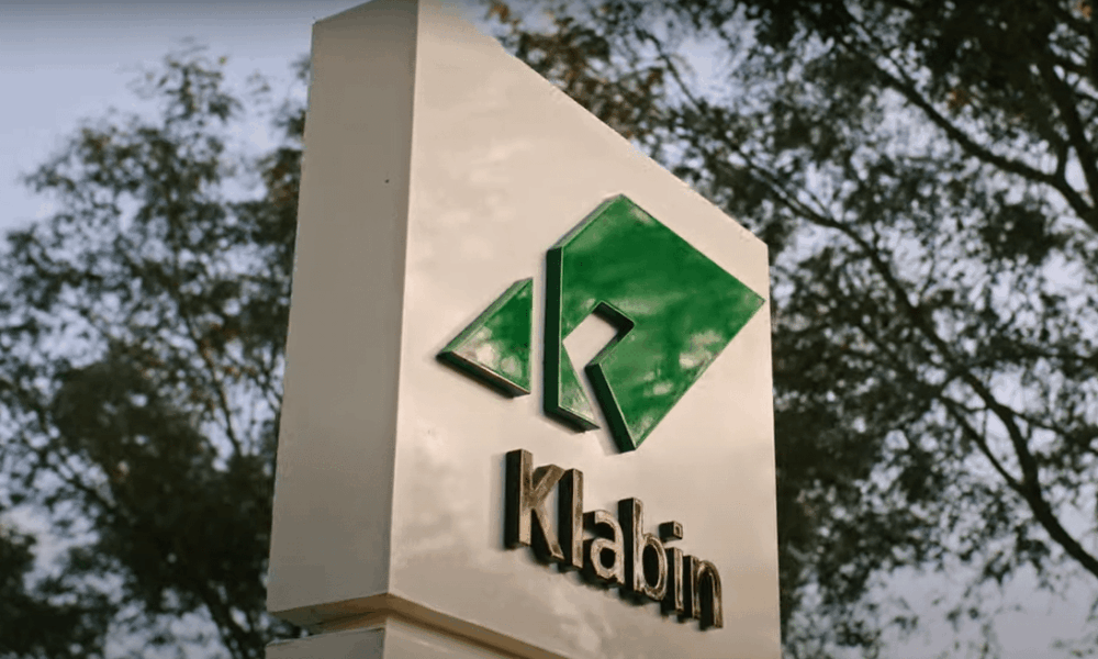 klabin-tem-pressao-de-custos-no-curto-prazo,-mas-visao-do-jpmorgan-segue-construtiva