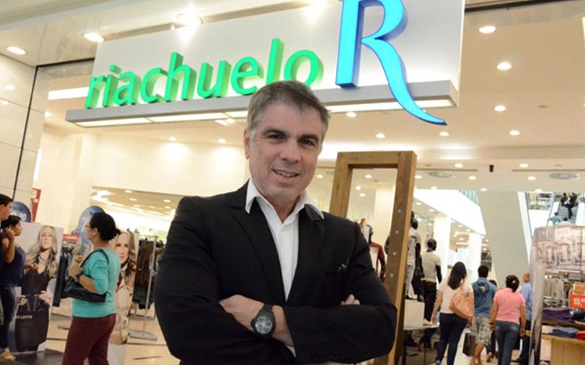 dono-da-riachuelo-critica-fim-da-escala-6×1-e-diz-que-“custo-vai-subir-de-18%-a-20%”