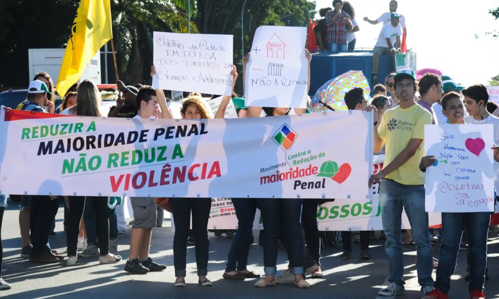entidades-criticam-projeto-que-reduz-maioridade-penal-aprovado-na-ccj