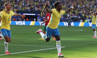 raphinha,-vini-jr.-e-douglas-santos-se-destacam-nos-numeros-da-estreia