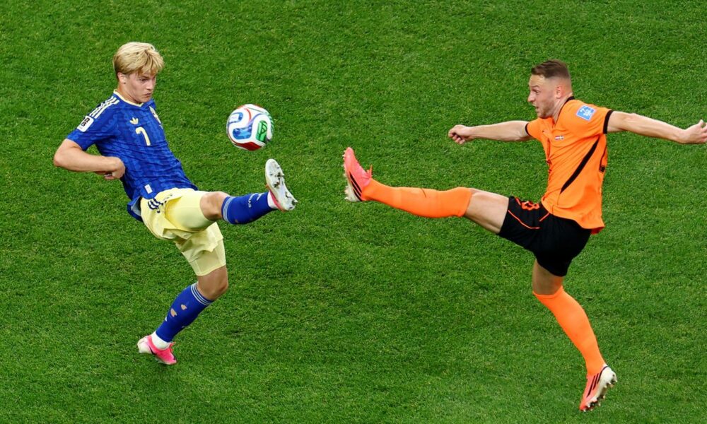 holanda-atropela-suecia-por-5-a-1-e-mostra-forca-no-grupo-f